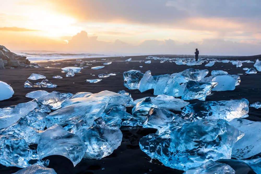 Diamond Beach glacial ice